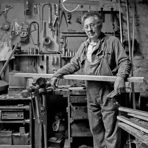 Ernest-Charles dans son atelier