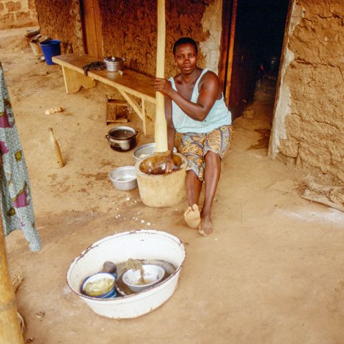 Adzopé - Abidjan - village africain