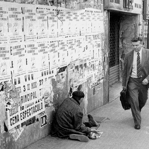 Baléares - Mahon 1983 - Scène de rue