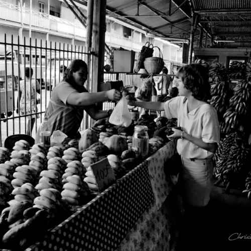 Tahiti - le marché de Papeete